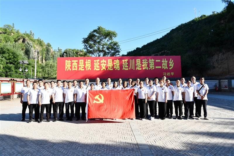 6��18�ՙC�P�hί���Ӱ��_չ�hʷ�W�������ߡ�׷���tɫ���E �����tɫ���ˡ����}�h�ջ��